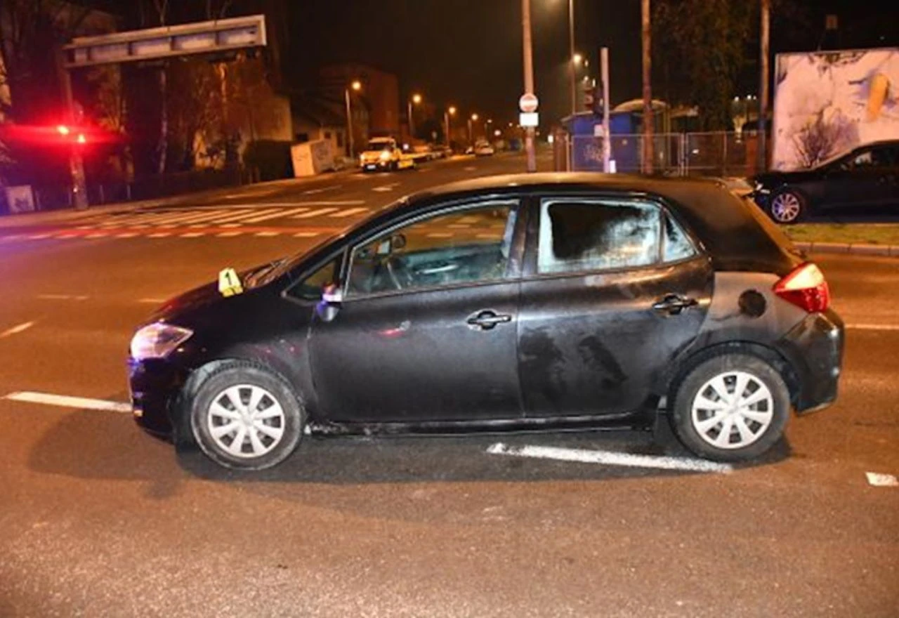 Pijan bježao policiji u Zagrebu, prošao kroz crveno i zabio se u njih