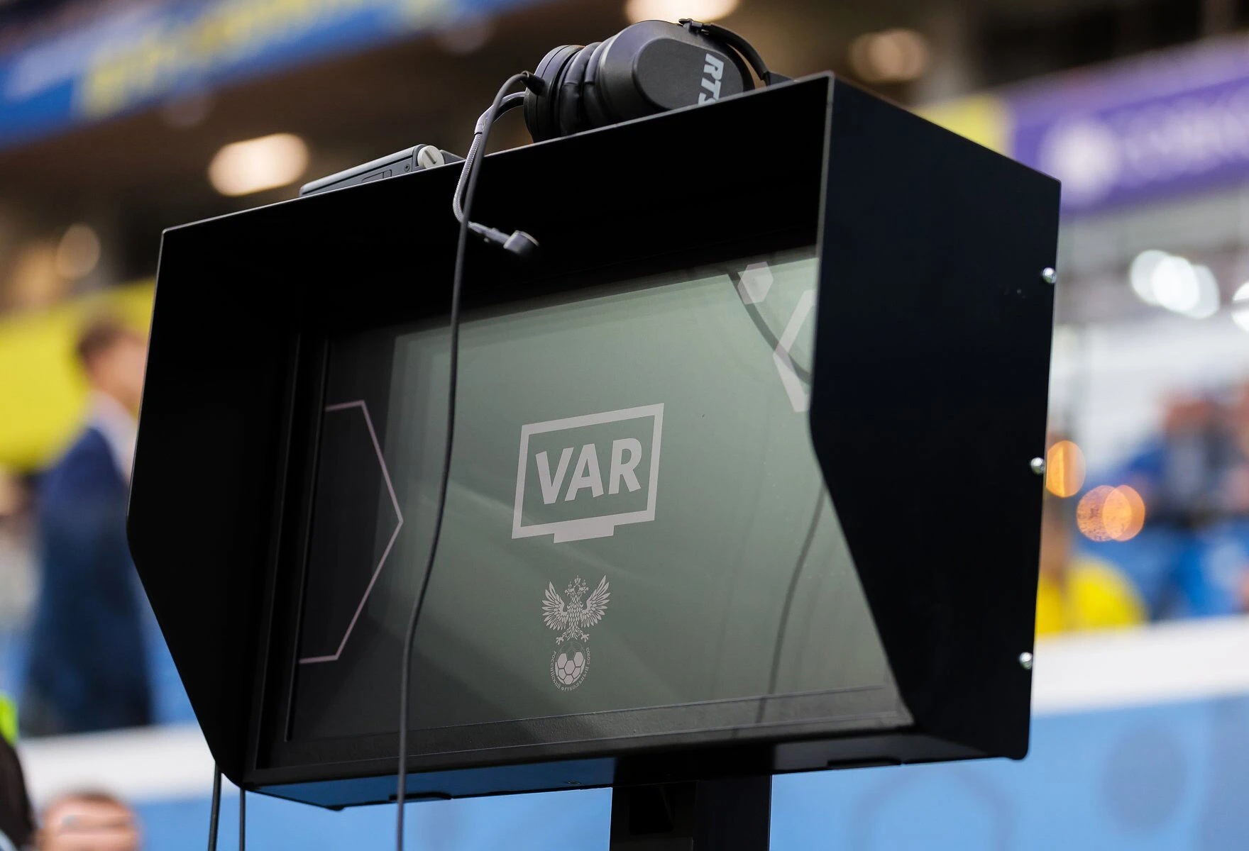 Zbog VAR-a na utakmici žena muža izbola nožem