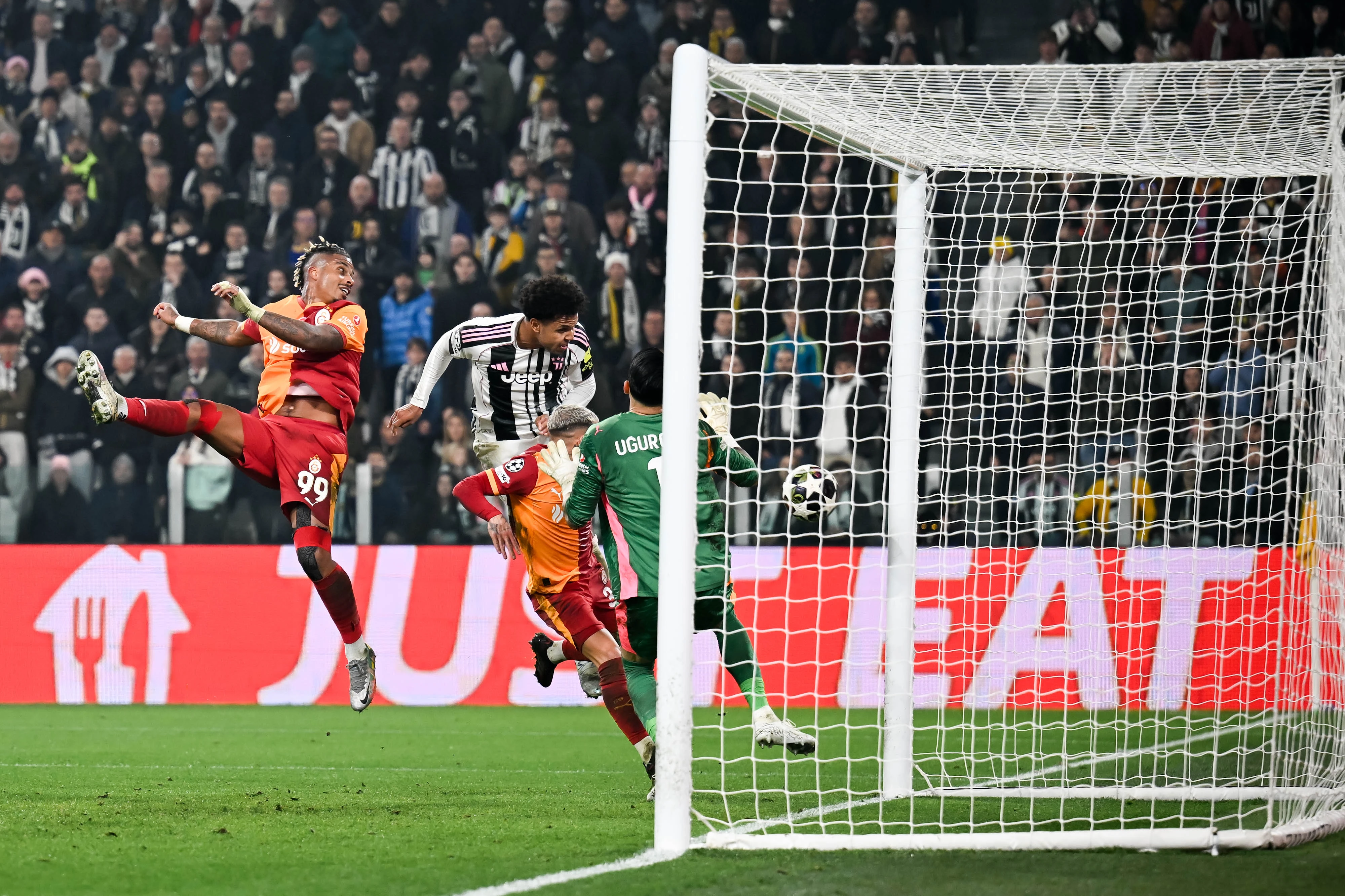Juventus s igračem manje bio na pragu velikog pothvata, ali dalje ide Galatasaray