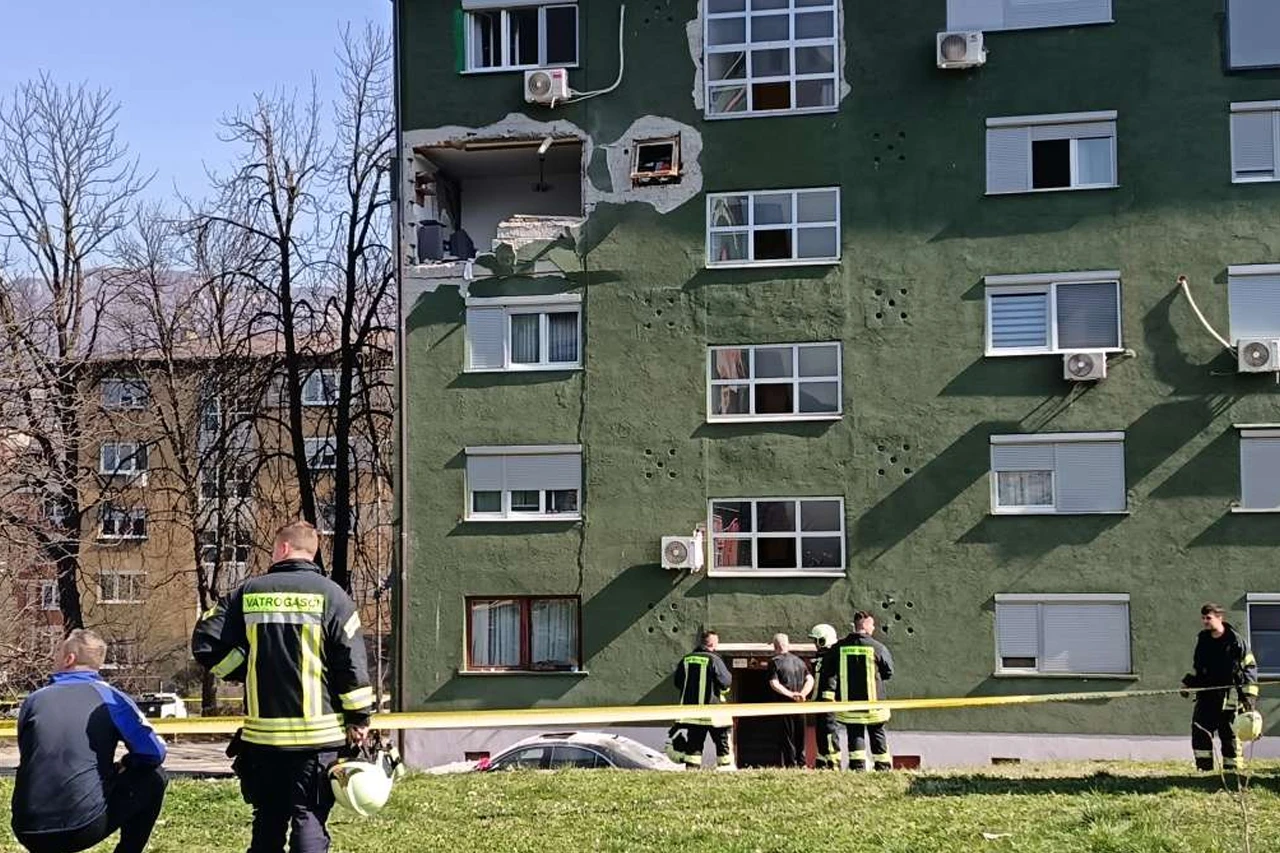 Dvoje teško ozlijeđenih i uništen stan u eksploziji plinske boce u Zenici
