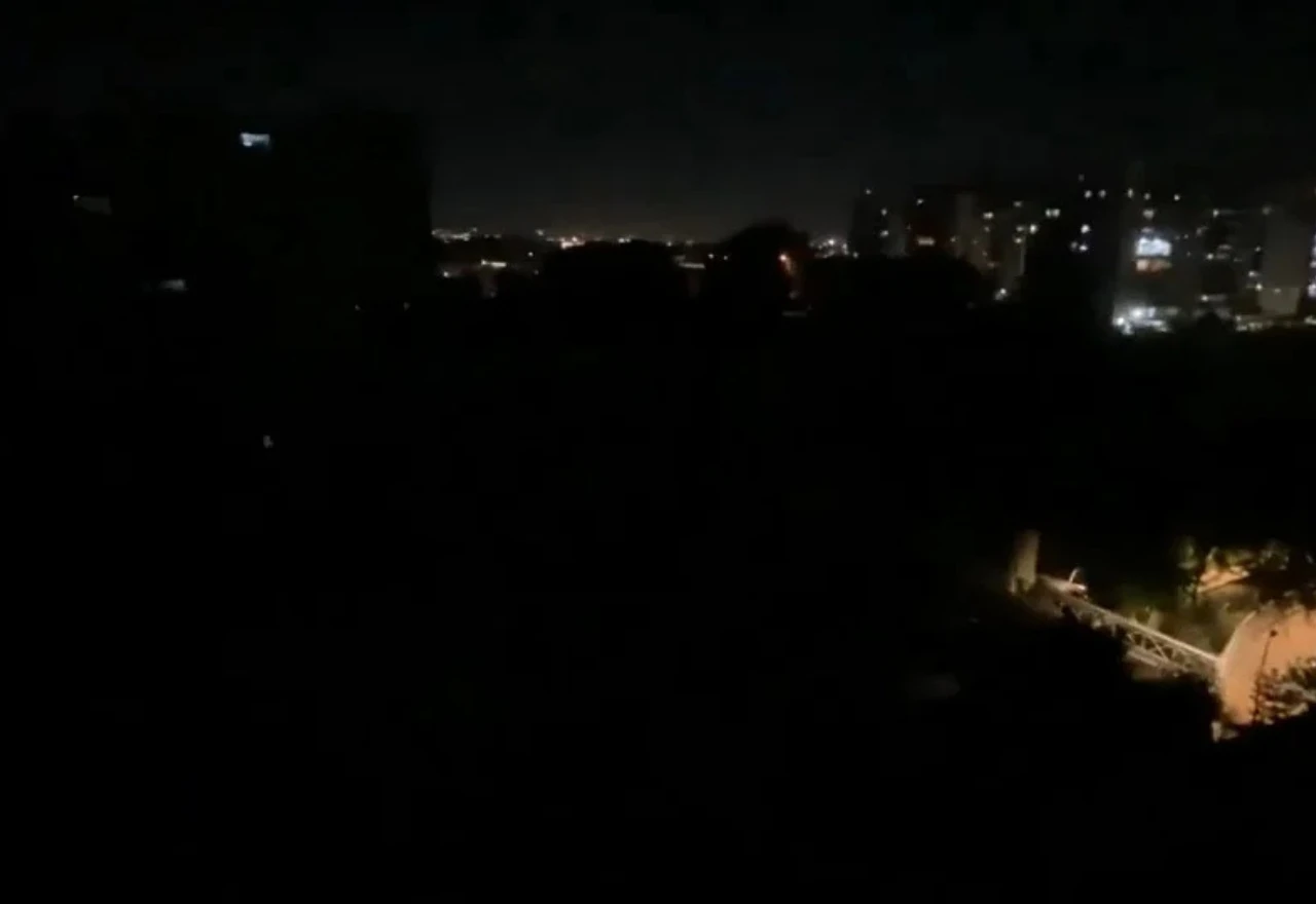 VIDEO | Nestalo struje u cijelom Iraku