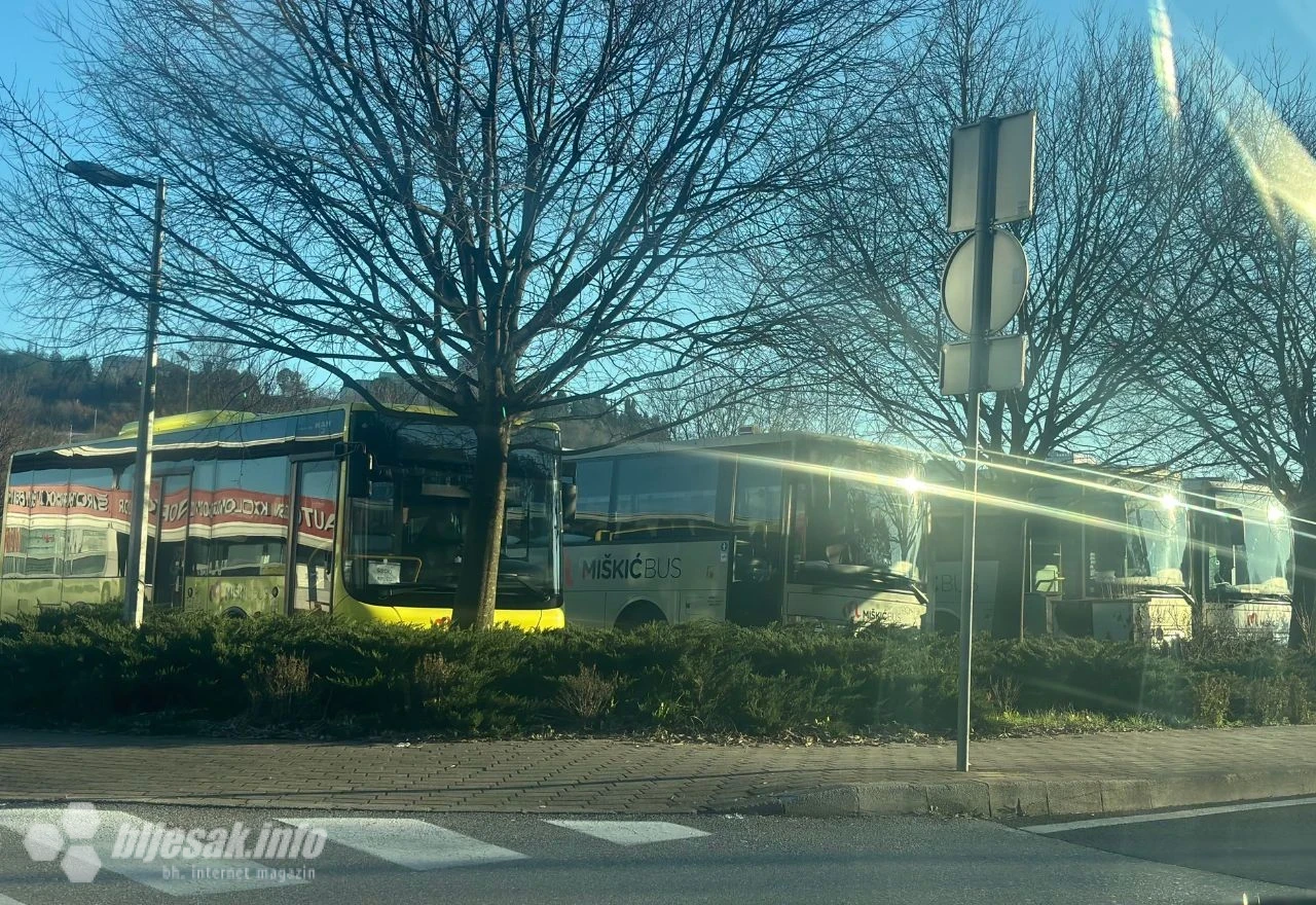 Autobusi