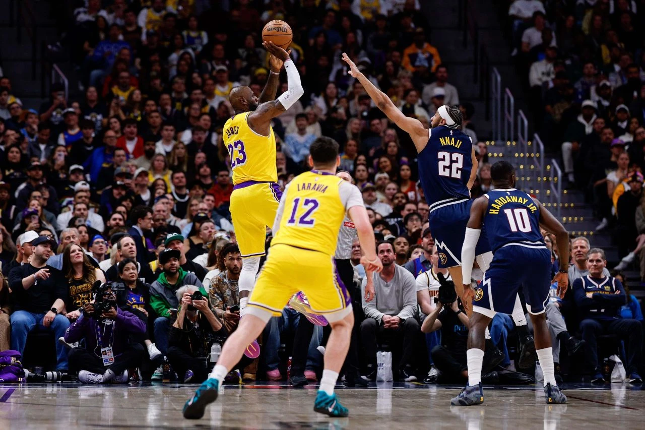 LeBron srušio još jedan rekord Kareema Abdul-Jabbara, trener ga usporedio sa Springsteenom