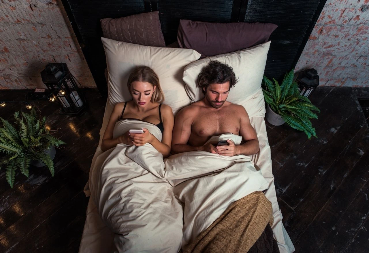 9 jasnih znakova da vaš partner misli da ste loši u krevetu, tvrdi bračna savjetnica
