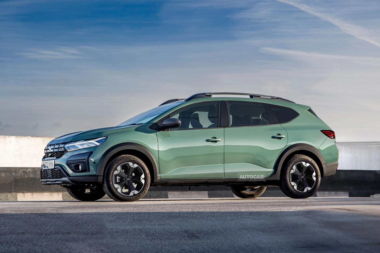 Dacia najavila Striker: Obiteljski karavan s SUV stilom