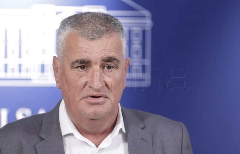 Nakon četiri godine postupka Miro Bulj oslobođen svih optužbi u slučaju covid potvrda