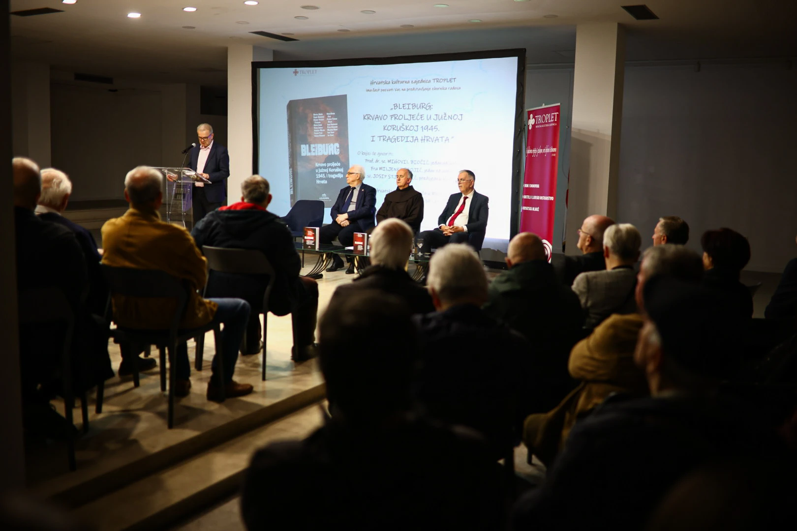 FOTO | U Mostaru predstavljena knjige o Bleiburgu: ''O tim zločinima ne smijemo šutjeti''