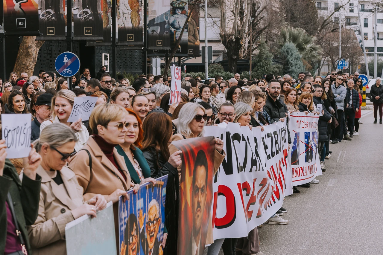 Primamljiva ponuda Vlade HNŽ odgodila prosvjed zdravstvenih radnika