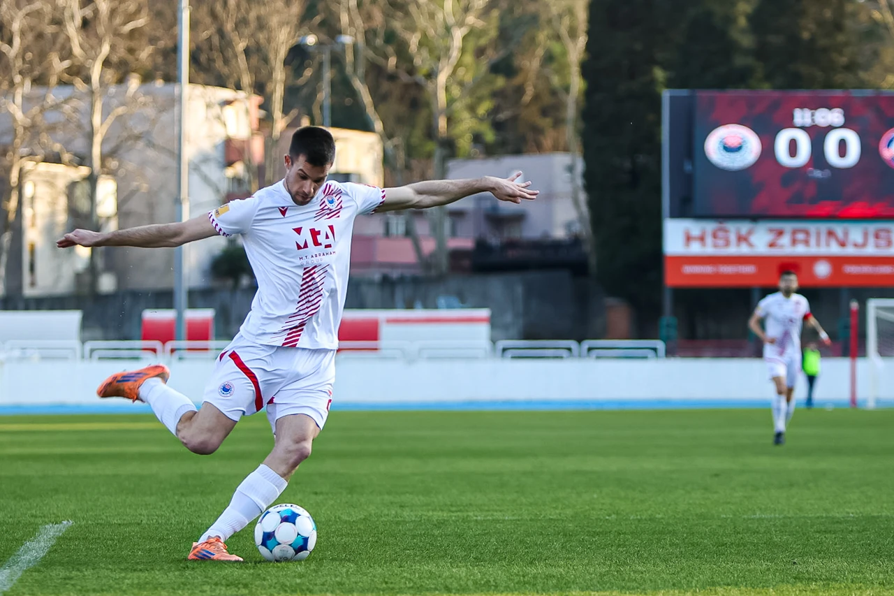 Mario Ćuže za 2:0