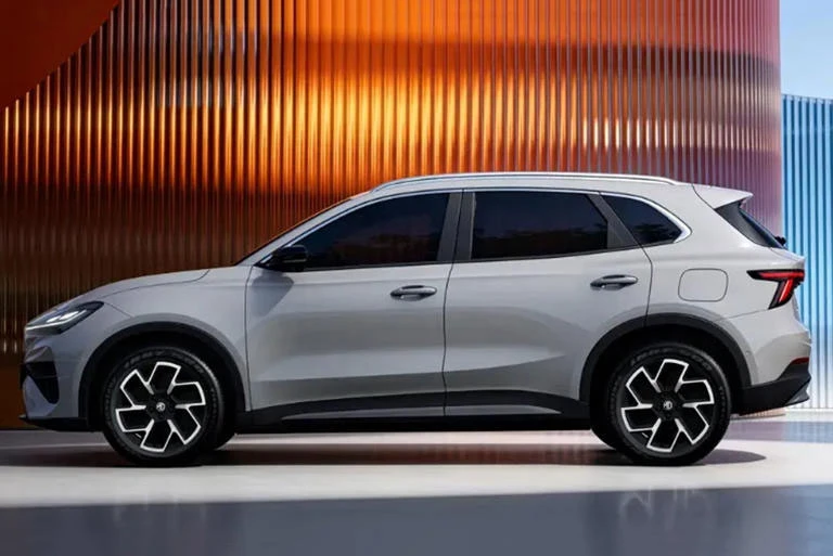 MG predstavio novi električni crossover 4X s polu-solid-state baterijom