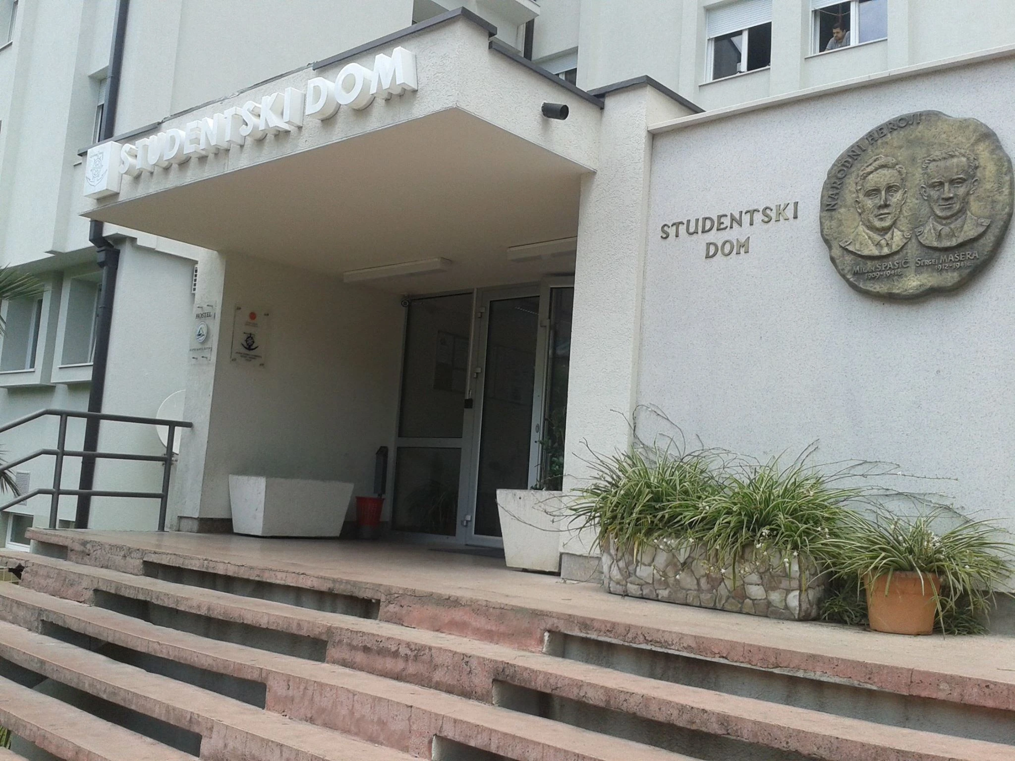 Student iz BiH pao s prozora u Crnoj Gori