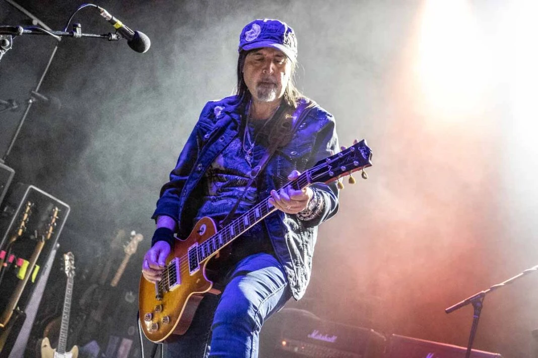 Preminuo Phil Campbell, dugogodišnji gitarist Motörheada