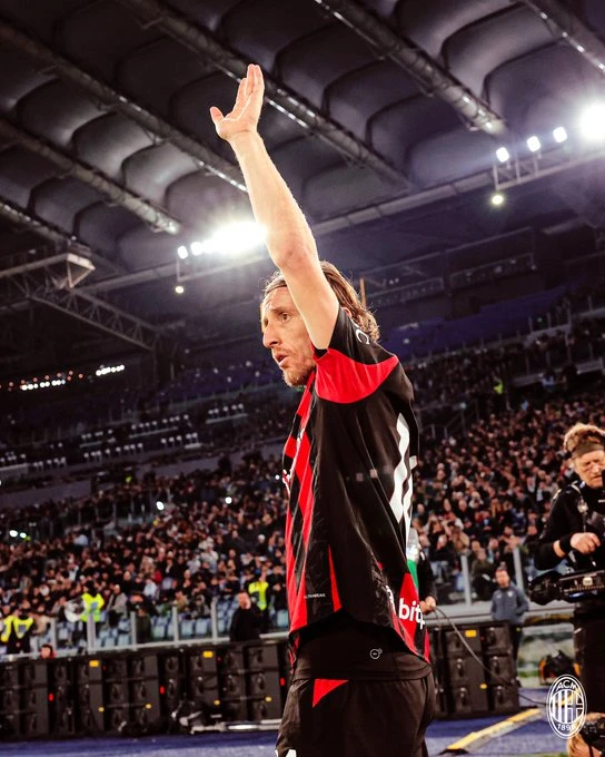 Milan se nakon poraza kod Lazija polako oprašta od snova o Scudettu