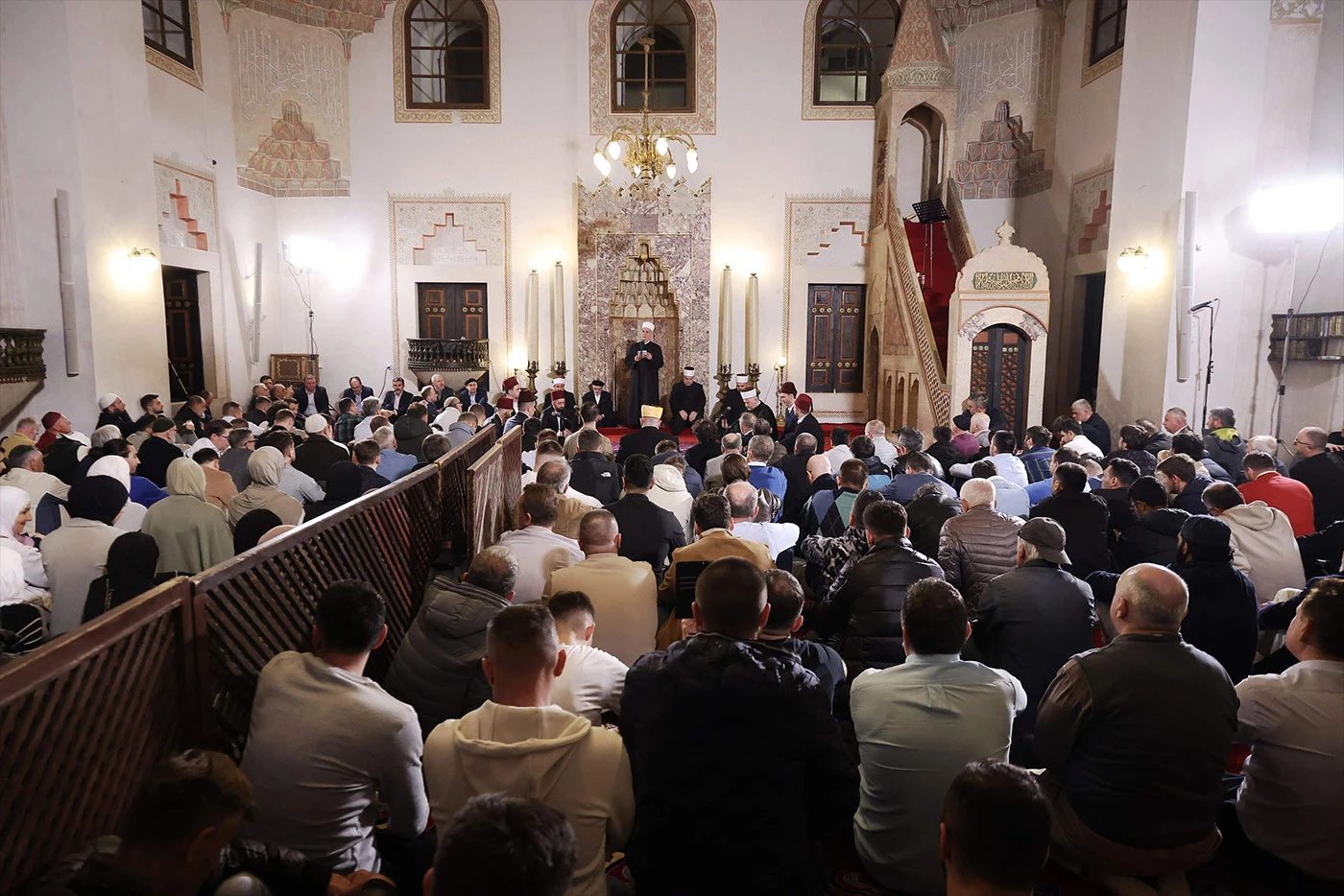 Reisul-ulema upozorio na opasnost podjela među muslimanima