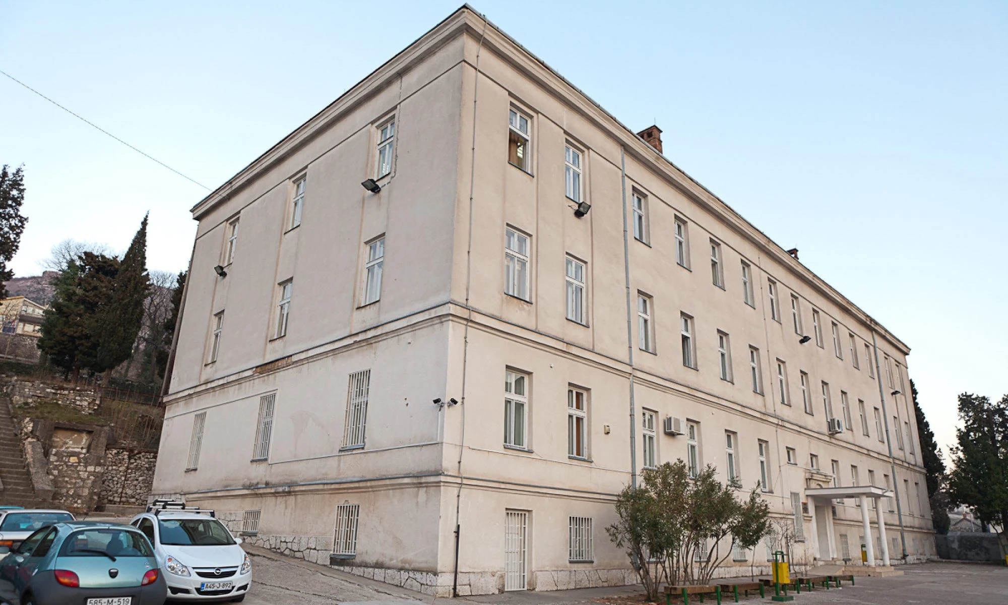 Zašto je nužno imati psihologe u svim srednjim školama u HNŽ?