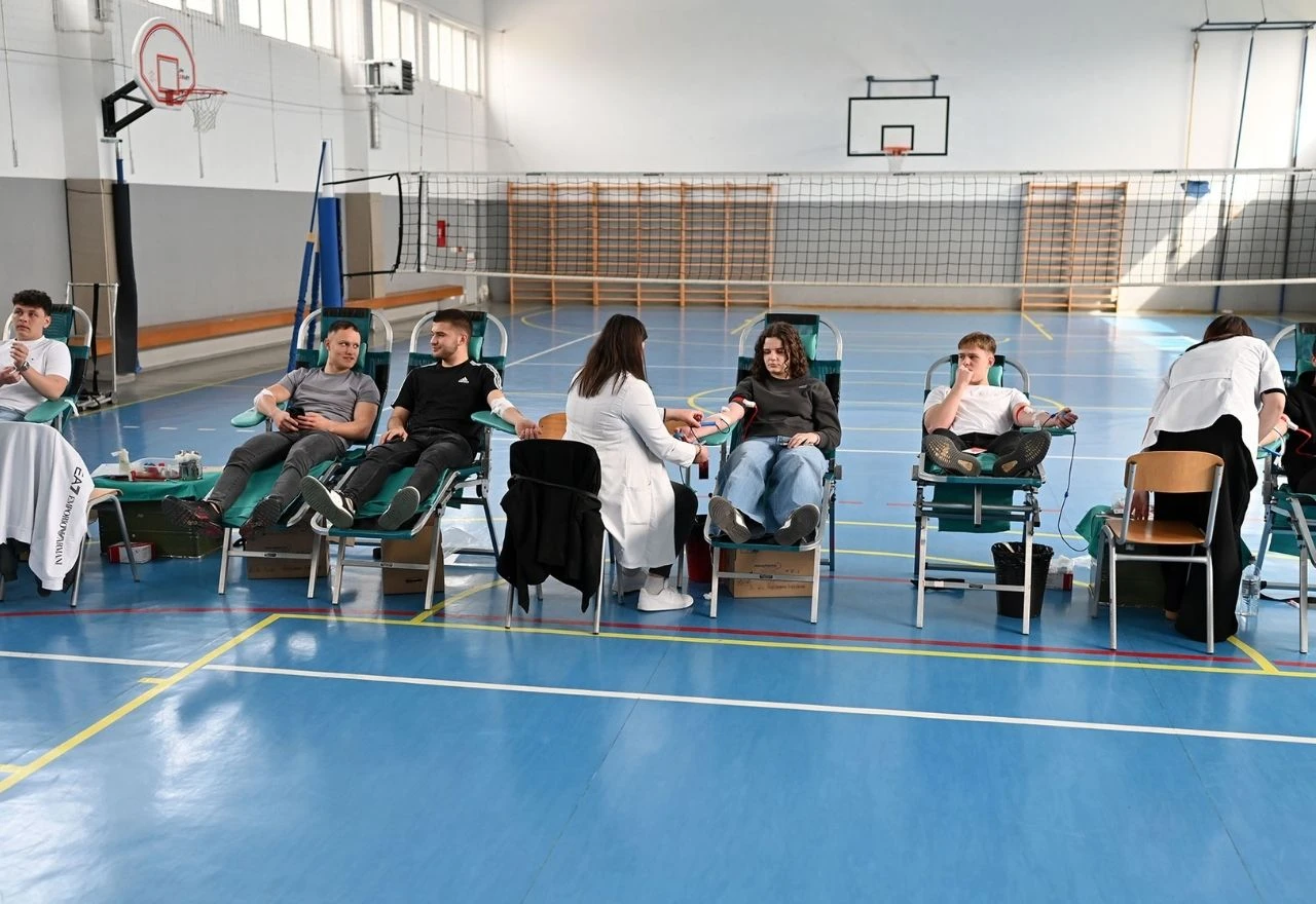 Učenici i djelatnici širokobriješke Gimnazije darovali 33 doze krvi