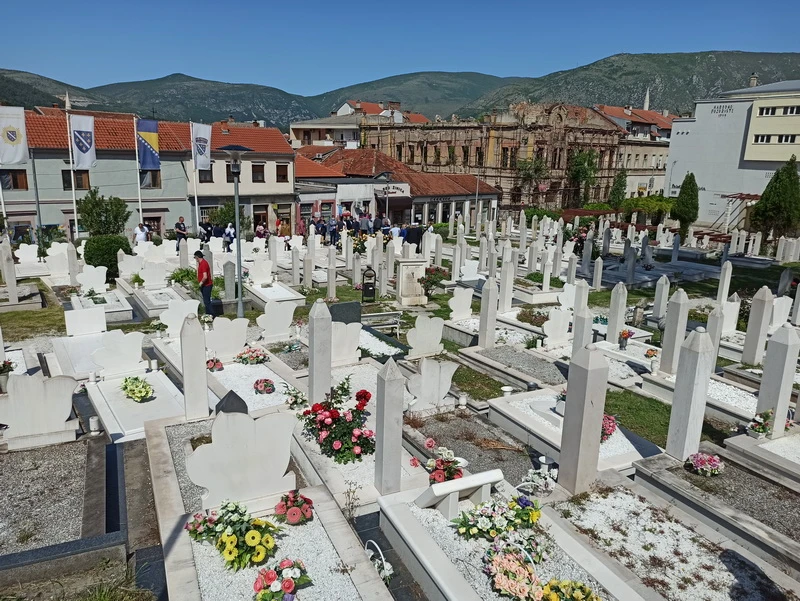 Mostarski polumaraton poremetio obilježavanje Dana šehida u Mostaru: Islamska zajednica traži više poštovanja