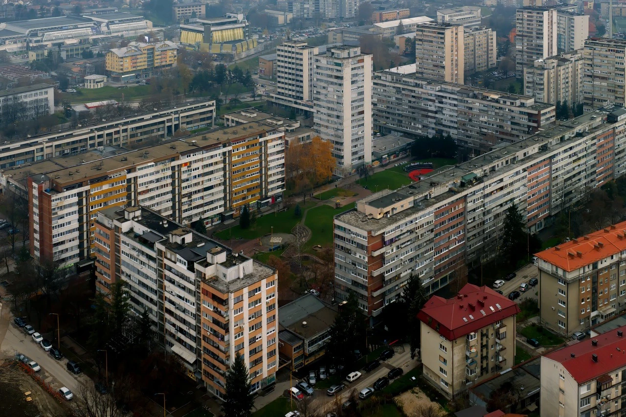 Tuzla: Potukli se, pa zapucali, pa završili uhićeni
