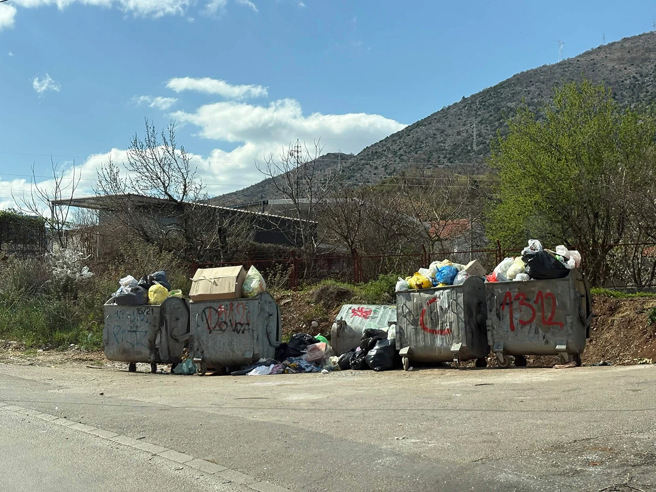 Smeće u Mostaru