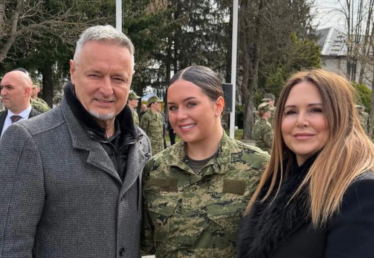 Thompsonov tim objavio fotografije ponosne obitelji: "Sretno Diva"