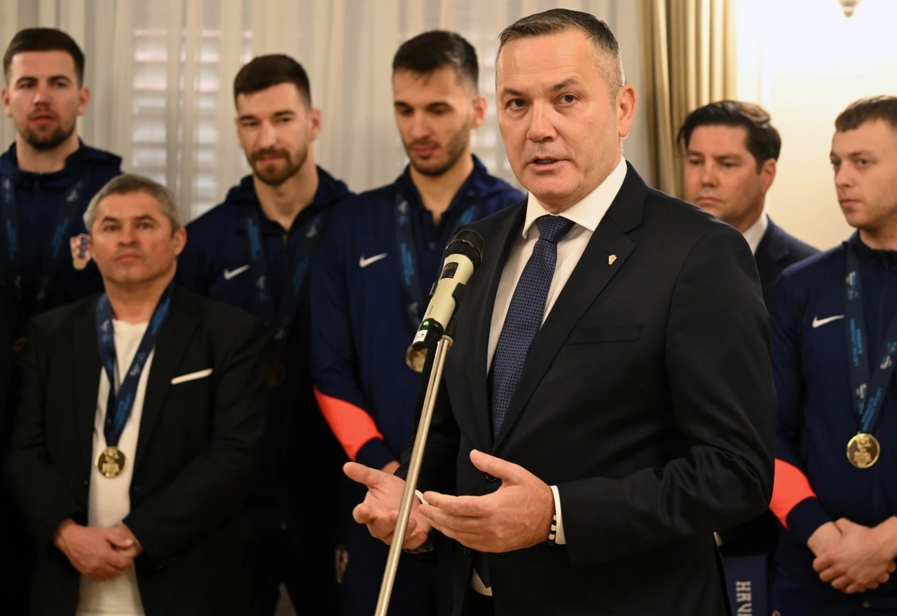Oženio se predsjednik HNS-a, na svadbu stigao i Čeferin