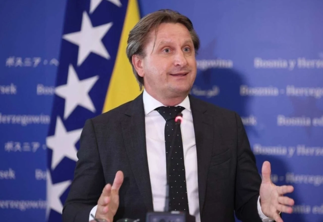 Hoće li bivši aerodrom Željava postati migrantski centar?