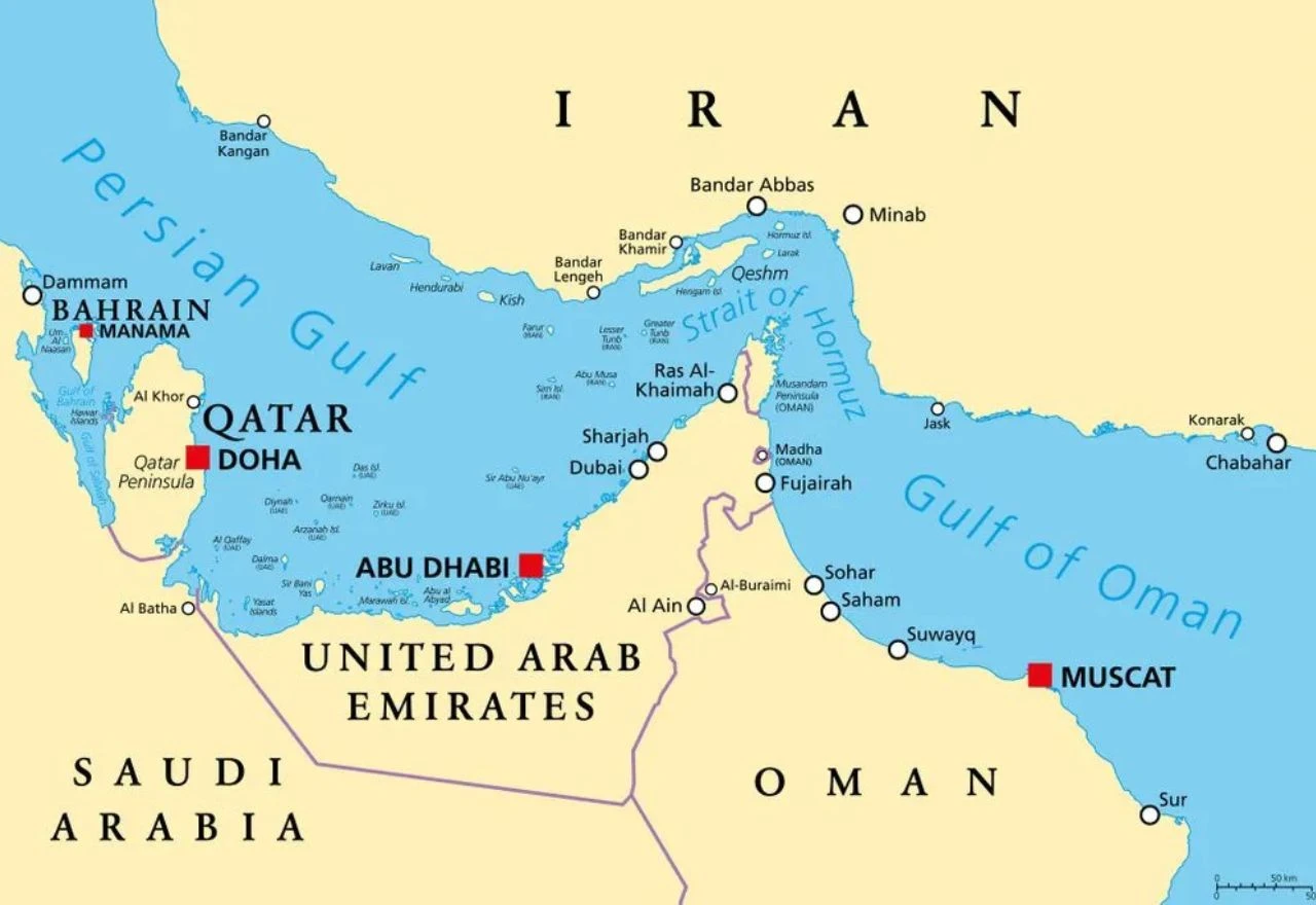 Iranski parlament razmatra uvođenje naknada za siguran prolaz kroz Hormuški tjesnac