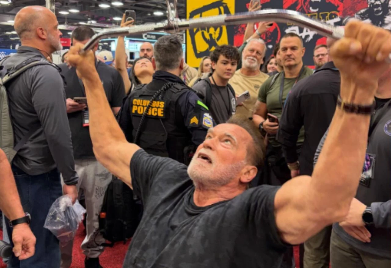 Arnold Schwarzenegger opet u teretani: Sprema se za film koji obožavaju generacije