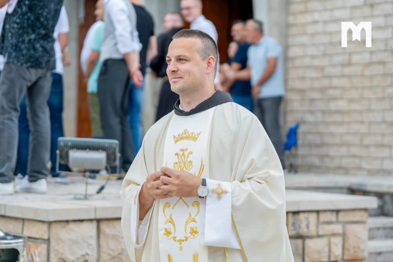 Fra Marin: Dok ti nedjeljom ideš u kafić ili restoran, netko zbog tebe ne može biti sa svojom obitelji