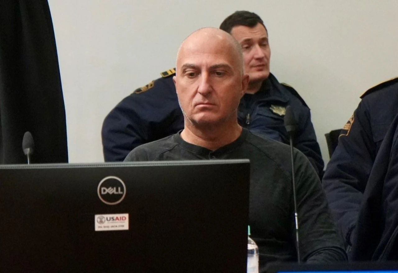 Dekan Stomatološkog fakulteta izlazi iz pritvora, branit će se sa slobode