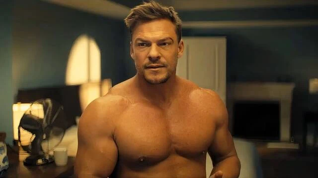TMZ: Glumac Alan Ritchson navodno pretukao susjeda u Tennesseeju, pokrenuta istraga
