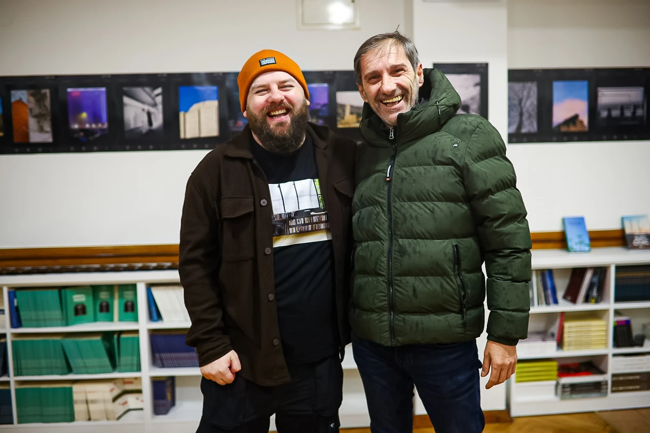 FOTO | Saša Borozan u Mostaru predstavio fotografije kakve se rijetko viđaju