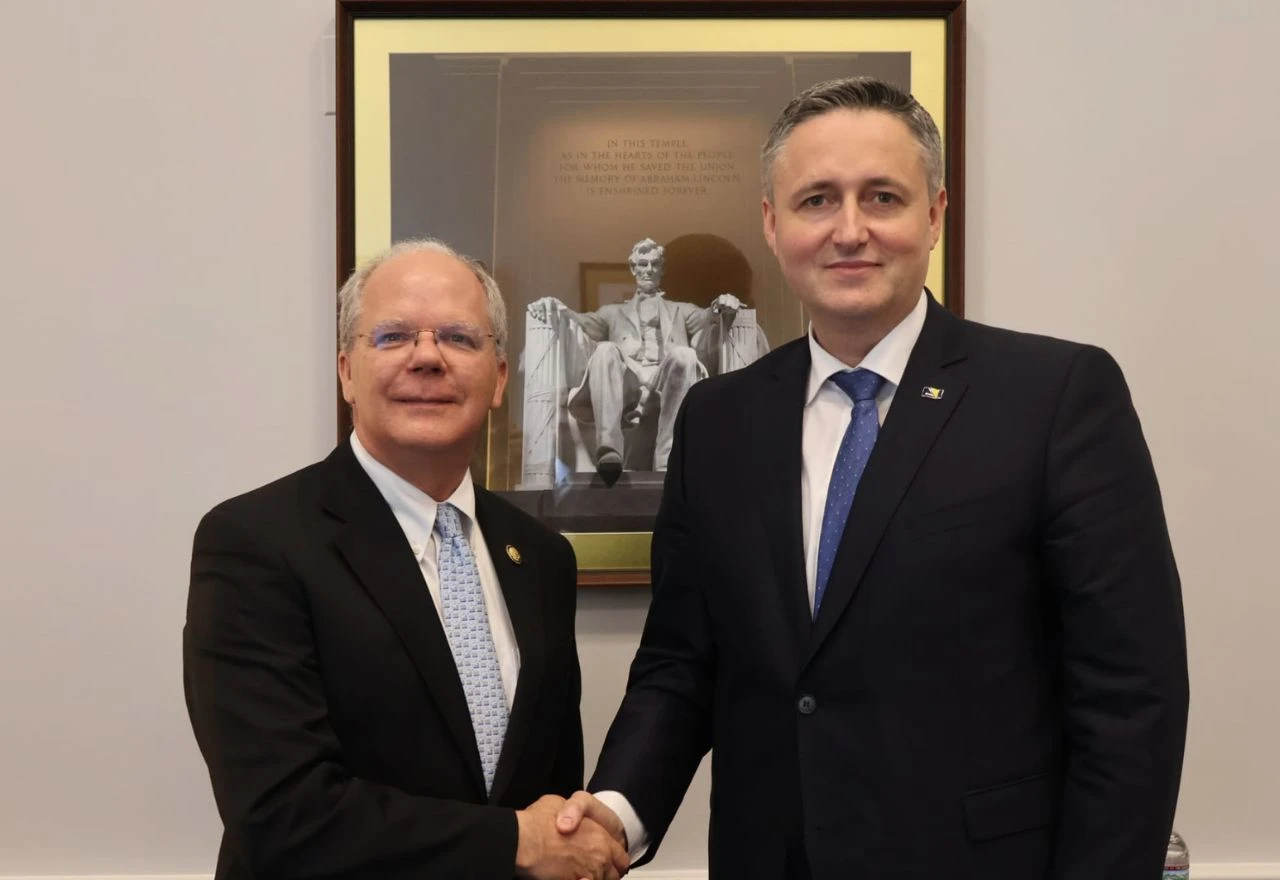 Bećirović u Washingtonu: Južna plinska interkonekcija ključna za BiH