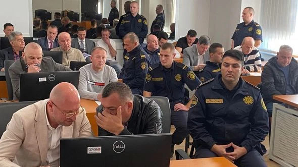 Optuženi za iskorištavanje maloljetnica u Tuzli izjasnili se kako nisu krivi