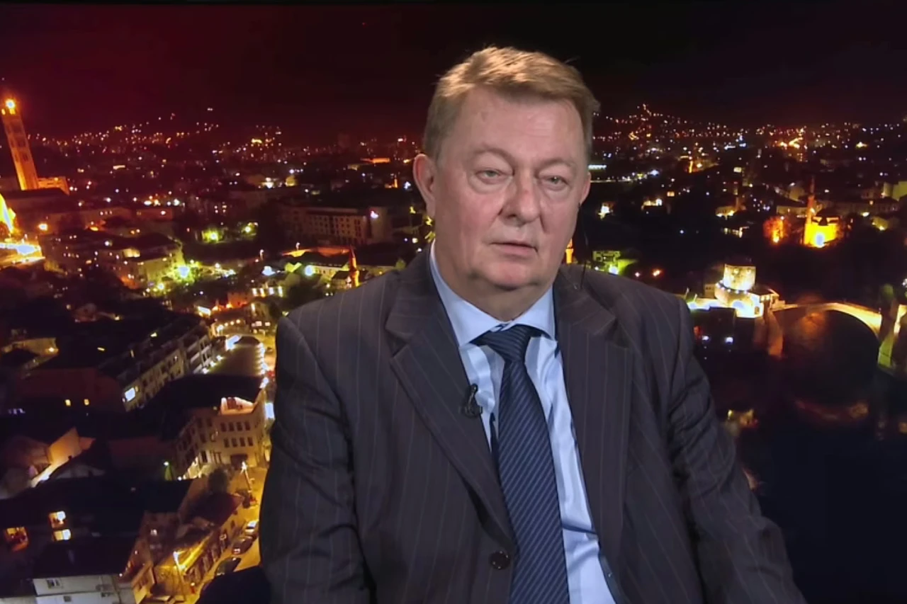 Zdenko Ćosić: Nazovite ulicu Maršala Tita po gospođi koja je napala pljačkaša u Mostaru