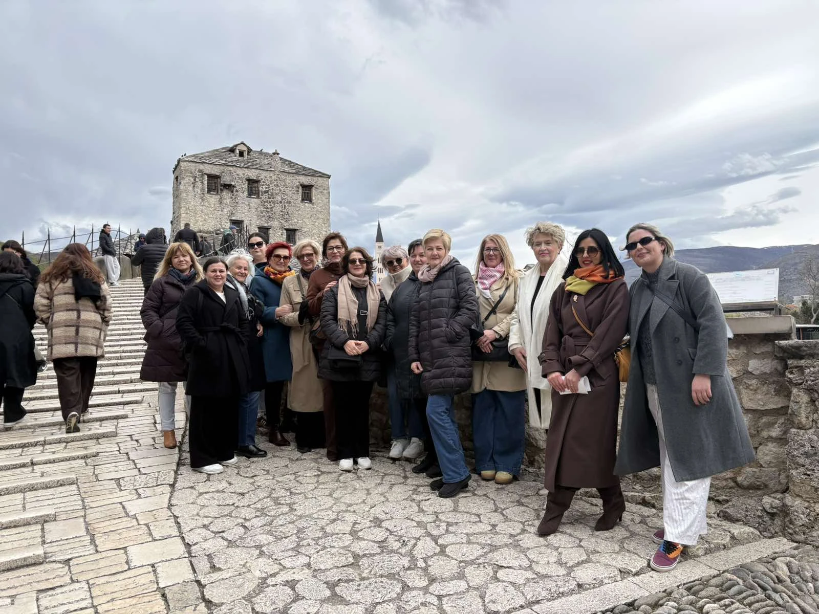 “Niti jedna žena nevidljiva – feministička turistička tura Mostara”
