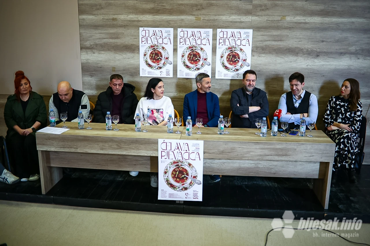 Konferencija za novinare povodom premijerne izvedbe predstave "Ćelava pjevačica"