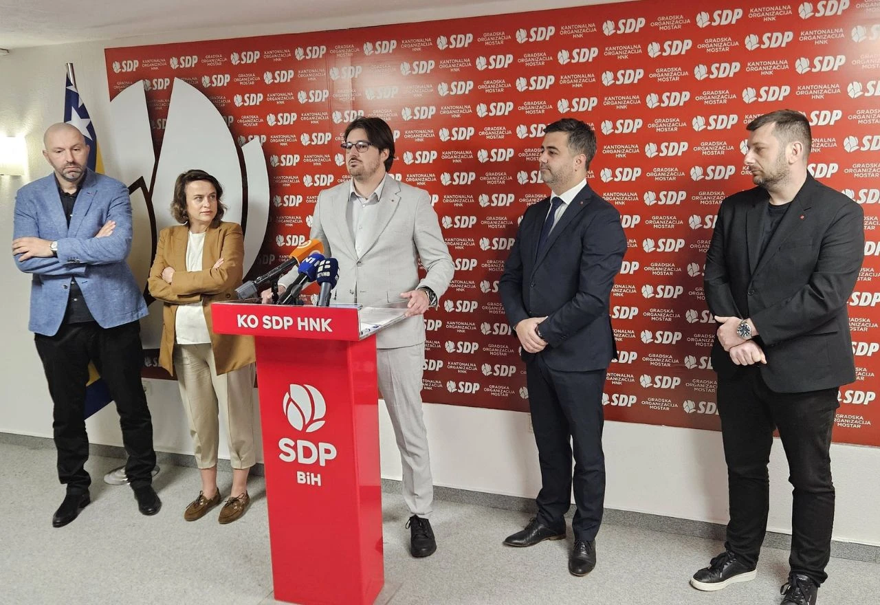SDP o HNK Mostar: Čak i sa dozvolama ne bi trebao nositi naziv "hrvatski"