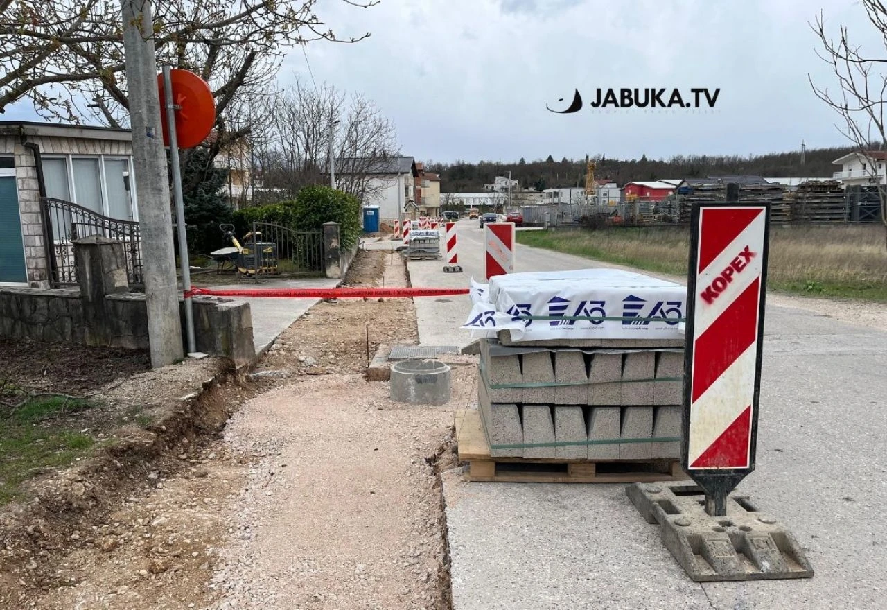 Obavijest o zatvaranju prometnice u naselju Ovčji Brod