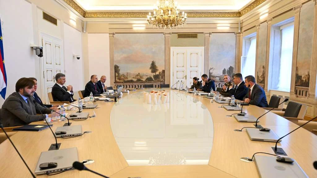 Plenković i Milanović održali sjednicu VNS-a nakon više od četiri godine