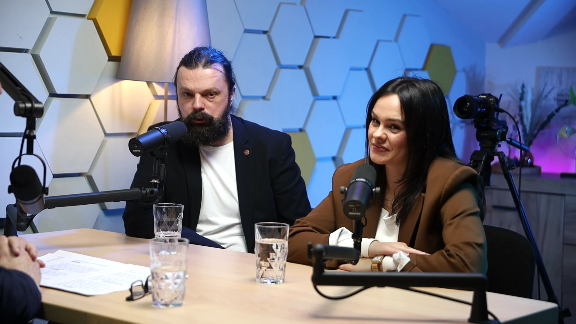 VIDEO | Miroslav Valenta i Danijela Čule govore o važnom Caritasovom projektu "Your Job"