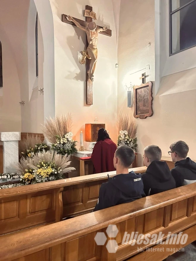 Cjelonoćno klanjanje u Župi Potoci - Bijelo Polje