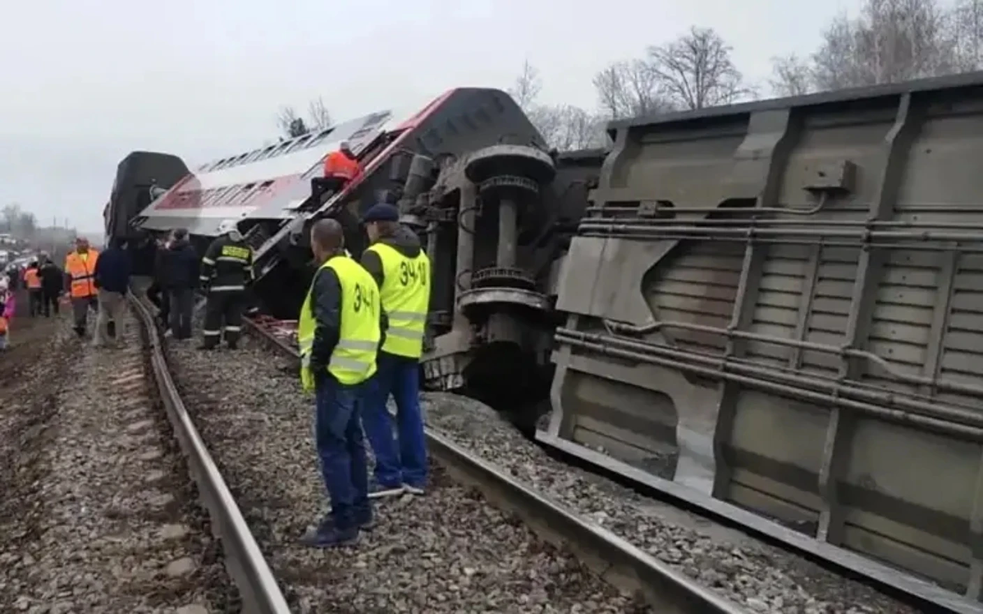 22 ozlijeđenih u nesreći: Vlak s 400 putnika iskočio iz tračnica