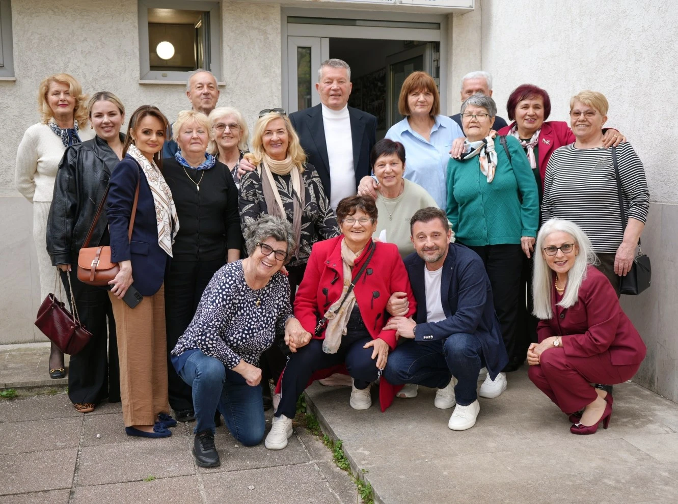 Kordić obišao mostarske umirovljenike