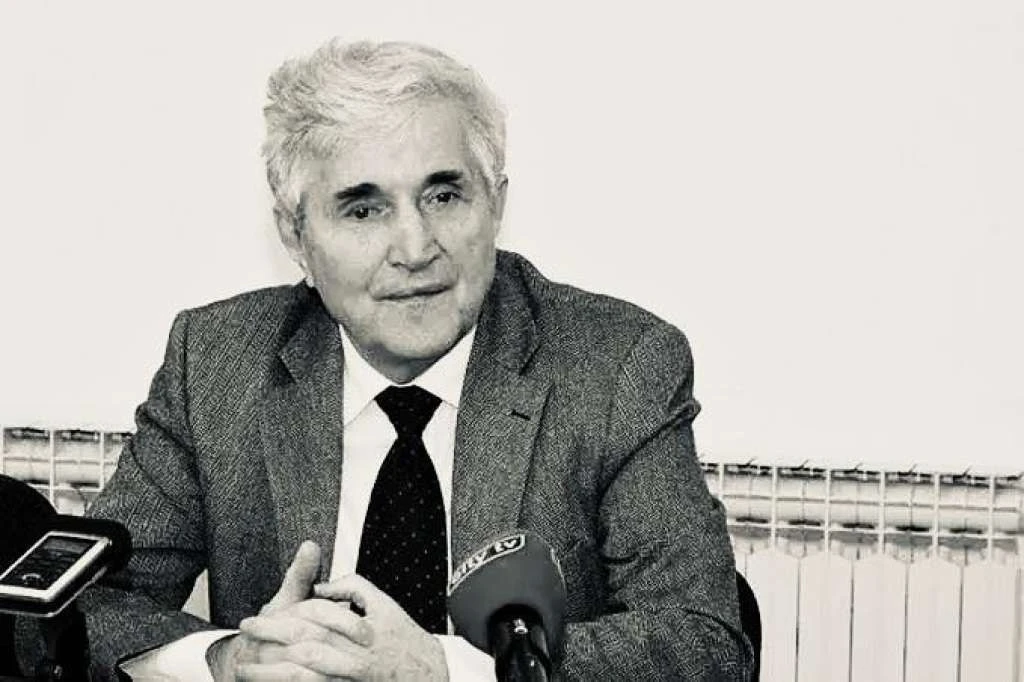 Preminuo Rusmir Mahmutćehajić