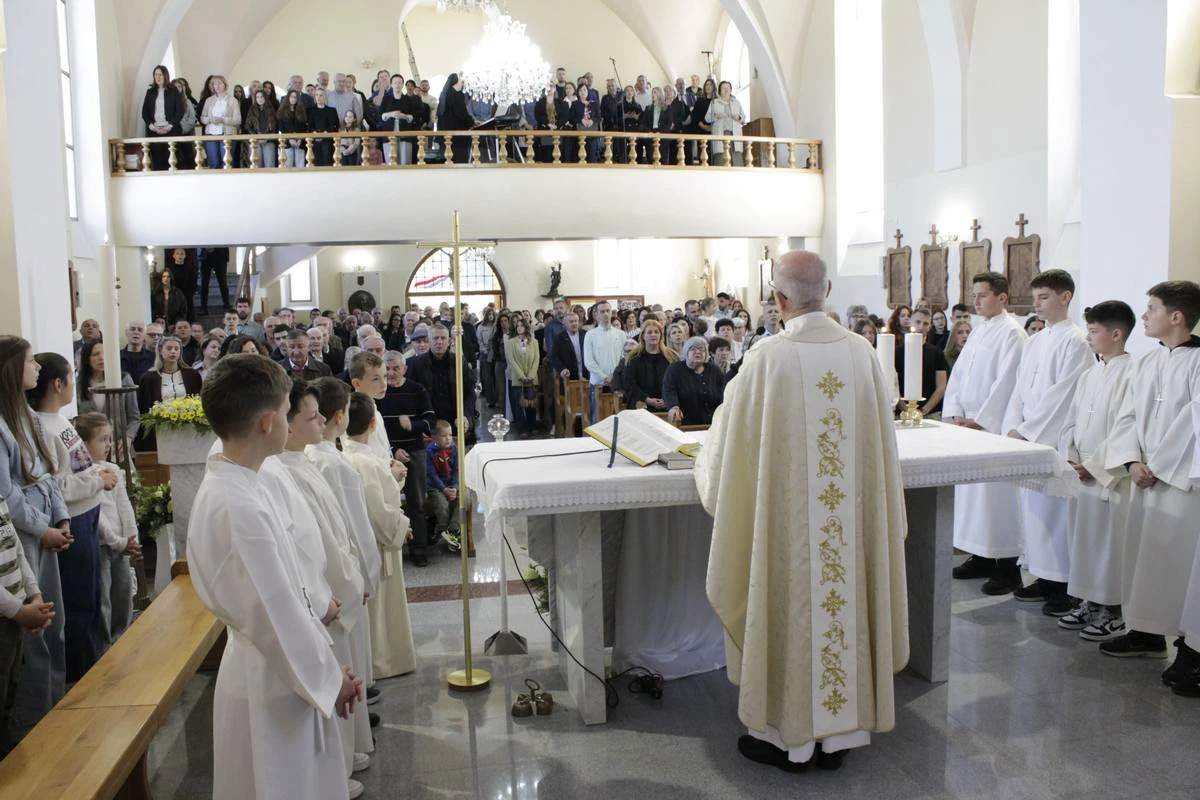 U Potocima kod Mostara na poseban način proslavljen Uskrs