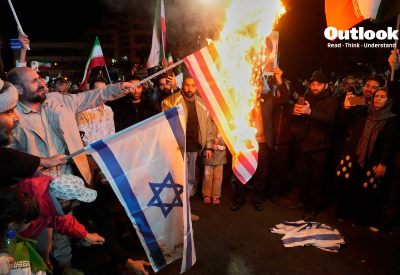 Iranci izašli na ulice Teherana, spaljene zastave Amerike i Izraela