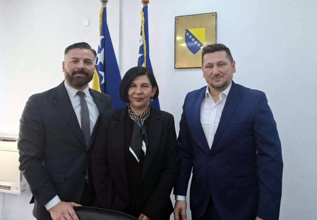 Porezna uprava FBiH i Univerzitet 'Džemal Bijedić' potpisali Memorandum o suradnji