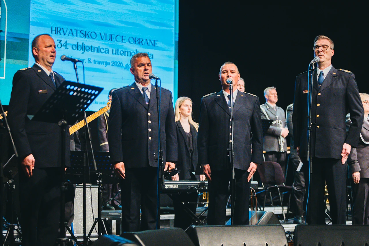 FOTO/VIDEO | Svečani koncert u Mostaru zaokružio obilježavanje 34. obljetnice HVO-a