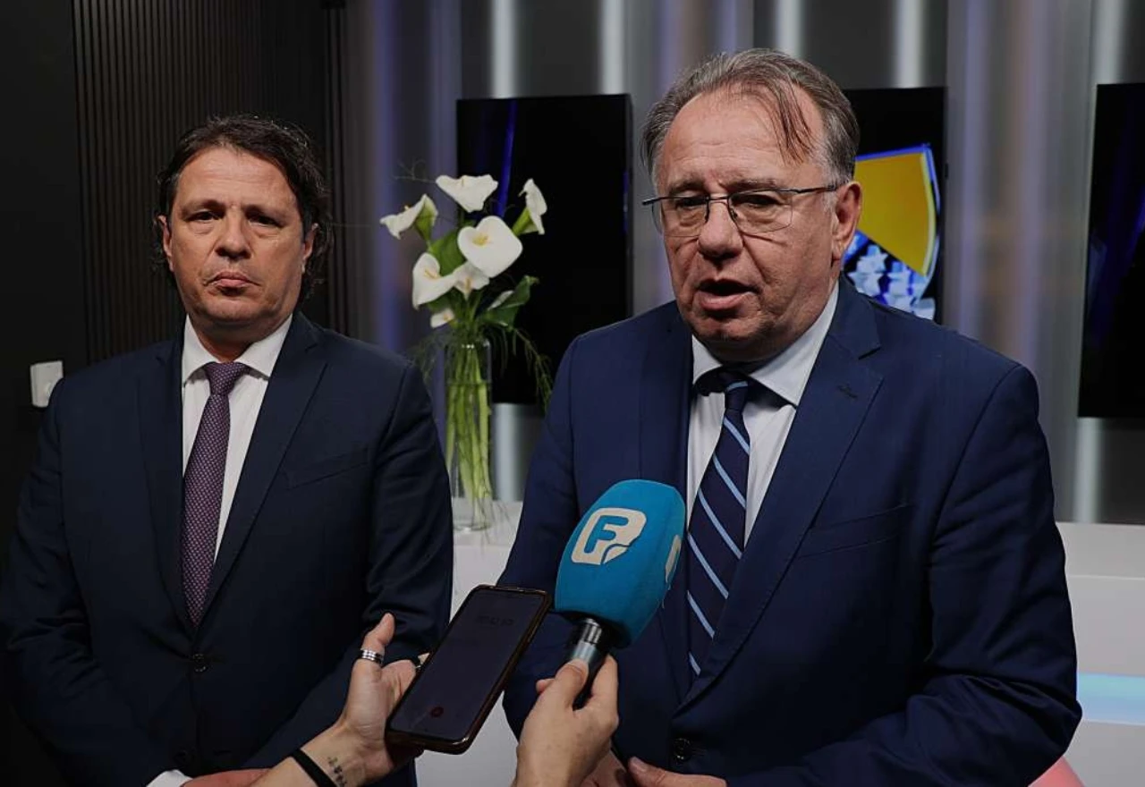Nikšić i Kraljević obišli novi FTV centar u Mostaru